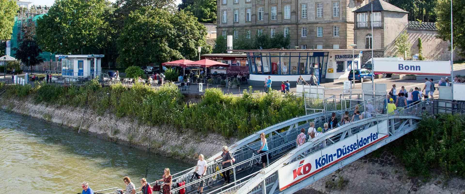 schifffahrt-bonn-wasserbahnhof-von-aussen